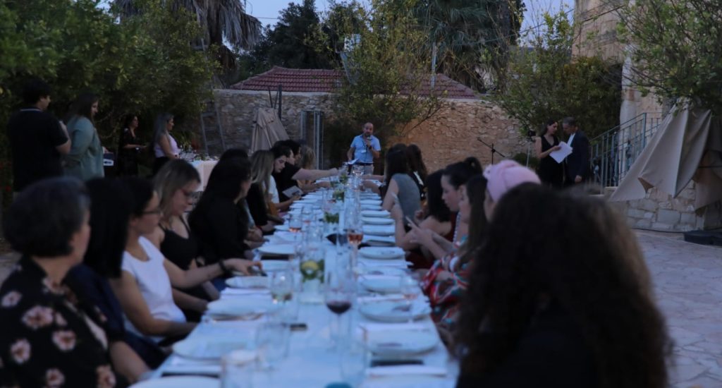 37efe61813ae441495705a4a76335820_אורי כרמל מנכל ארץ עיר בכנס נשים מובילות. קרדיט - Sali Petel